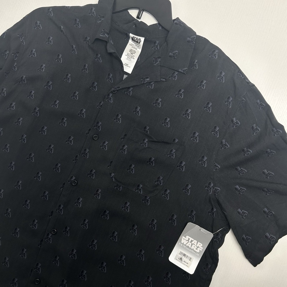 Star Wars Darth Vader Black Button Down Short Sleeve Shirt Size Large NWT $64.99